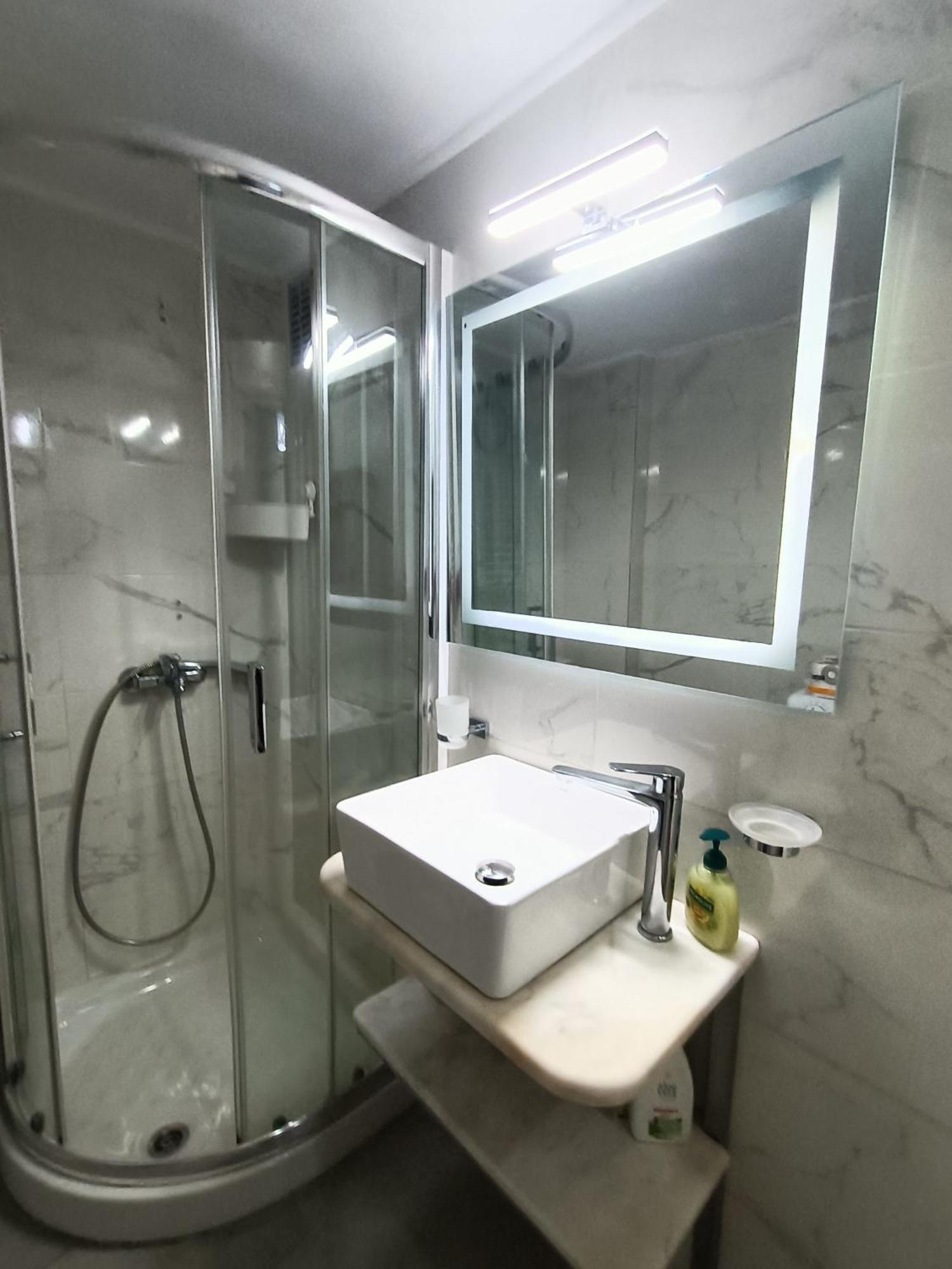 Apartamento Couple'S Escape Atenas Exterior foto
